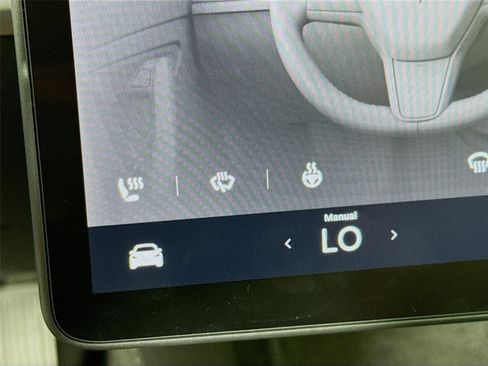 Used 2023 Tesla Model 3 Standard Range RWD image 21