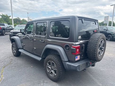 Used 2018 Jeep Wrangler Unlimited Sport S AWD/4WD image 5