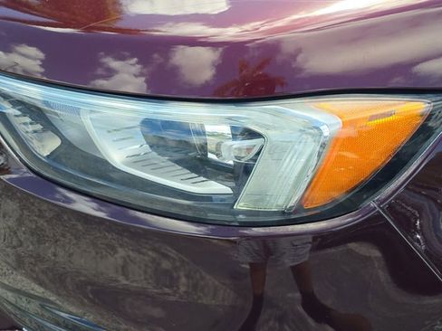 Used 2019 Ford Edge SEL w/ Equipment Group 201A image 9