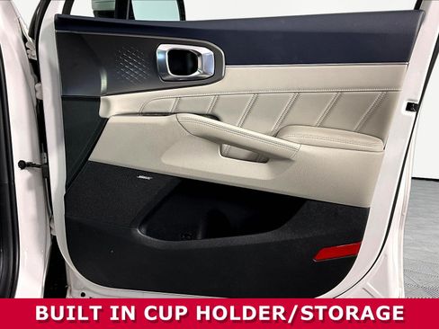 Certified 2023 Kia Sorento SX Prestige w/ Panoramic Sunroof Package AWD/4WD image 25