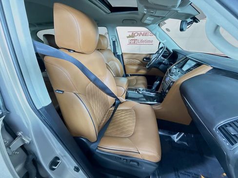 Used 2019 INFINITI QX80 Luxe w/ 22" Wheel Package AWD/4WD image 36