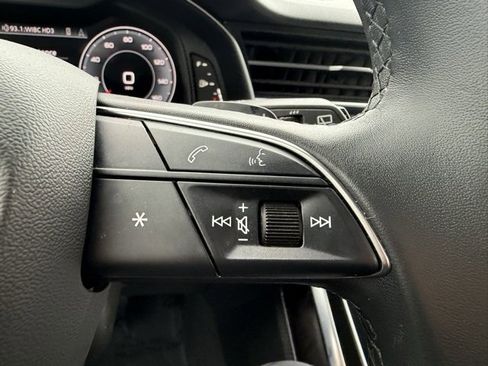 Used 2023 Audi Q7 2.0T Premium Plus w/ Premium Plus Package image 22