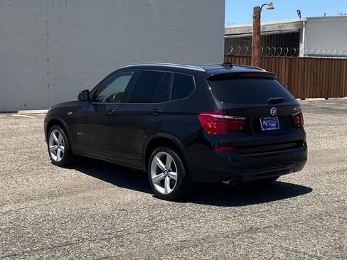Used 2017 BMW X3 sDrive28i RWD image 4