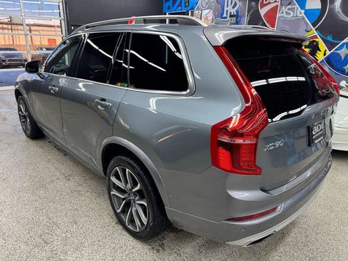 Used 2017 Volvo XC90 T6 Momentum w/ Vision Package image 3