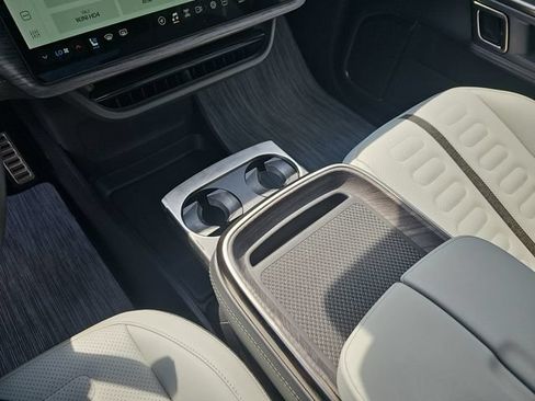 Used 2022 Rivian R1T Adventure AWD/4WD image 27