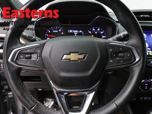 Used 2021 Chevrolet TrailBlazer ACTIV w/ Convenience Package FWD image 10