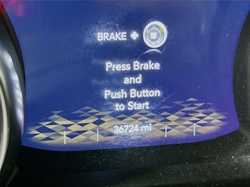 Used 2022 Jeep Wrangler Sahara image 18