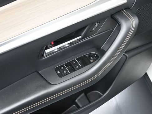 Certified 2025 MAZDA CX-90 3.3 Turbo w/ Preferred Package image 20