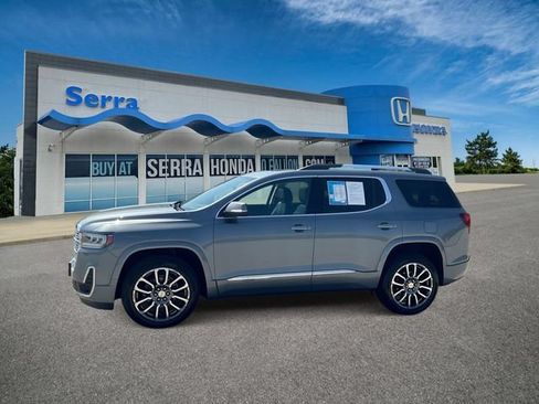 Used 2020 GMC Acadia Denali w/ Technology Package AWD/4WD image 1