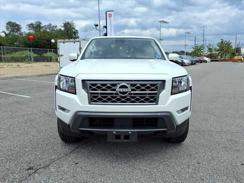 Used 2023 Nissan Frontier SV AWD/4WD image 10