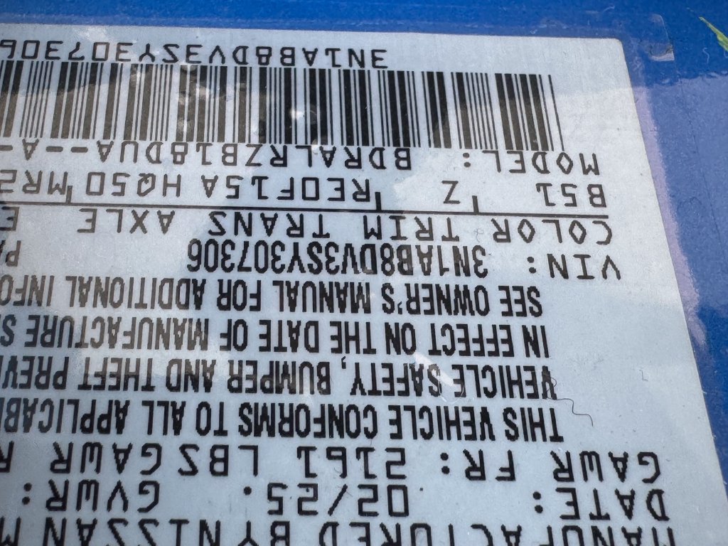 Used 2025 Nissan Sentra SR FWD image 33