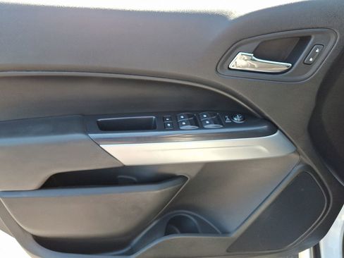 Used 2020 Chevrolet Colorado ZR2 image 14