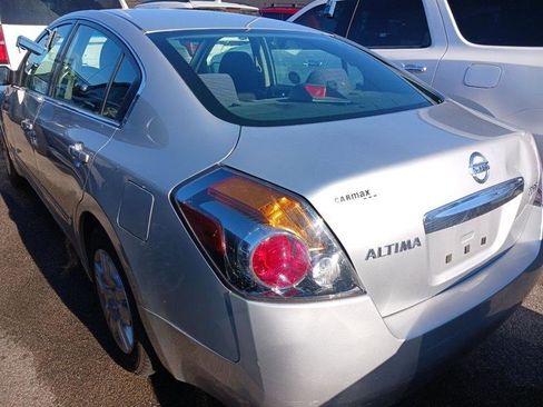 Used 2011 Nissan Altima 2.5 S image 4