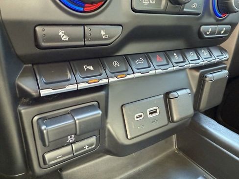 Used 2021 Chevrolet Silverado 1500 LT Trail Boss image 28