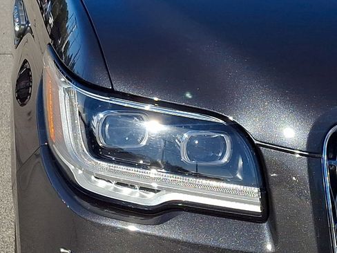 Certified 2023 Lincoln Navigator Reserve image 9