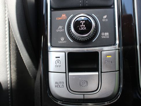 Certified 2025 Kia Telluride EX X-Line AWD/4WD image 29