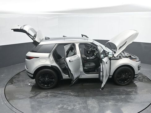 Used 2024 Land Rover Range Rover Evoque Dynamic SE image 55