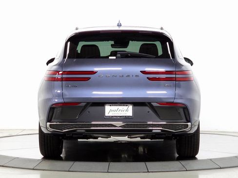 Used 2026 Genesis GV70 2.5T Select AWD/4WD image 6