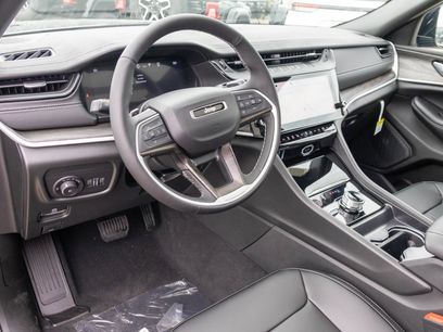 New 2027 Jeep Grand Cherokee Limited