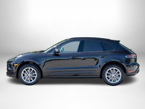 Used 2026 Porsche Macan AWD/4WD image 3