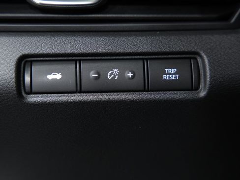 Used 2024 Nissan Altima 2.5 SV image 28