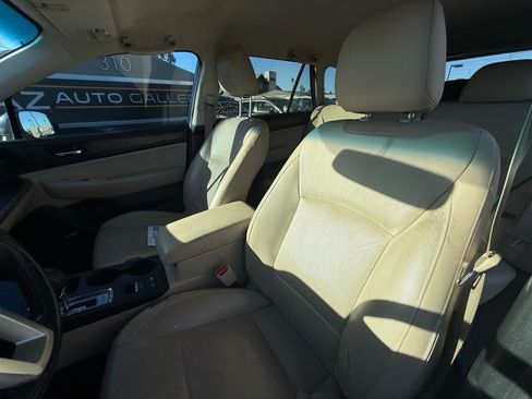 Used 2015 Subaru Outback 2.5i Limited w/ Popular Package #4 image 12