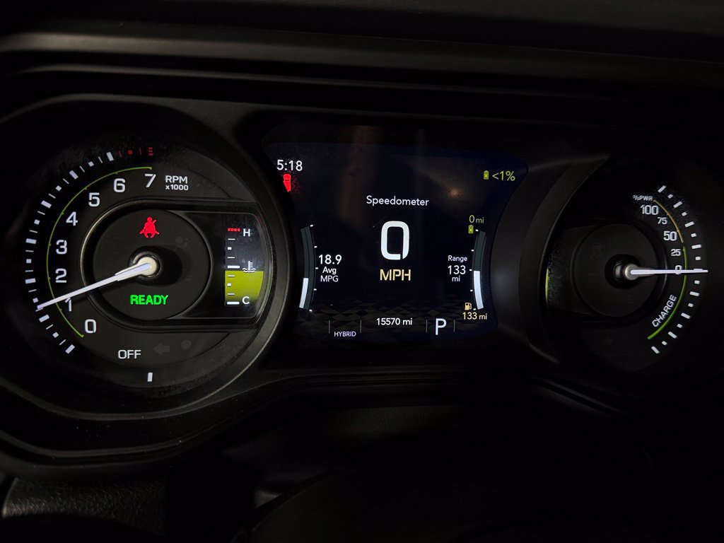 Used 2025 Jeep Wrangler Unlimited Sahara AWD/4WD image 15