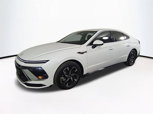 Used 2025 Hyundai Sonata SEL image 9