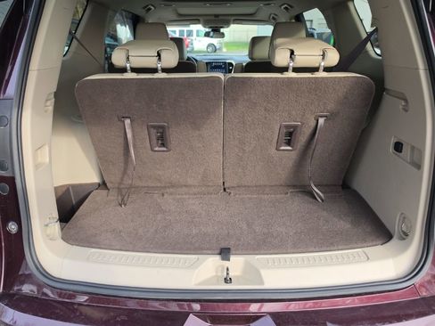 Used 2017 GMC Acadia Denali w/ Technology Package image 36