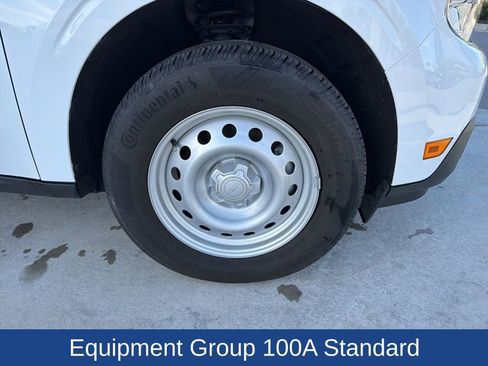 Certified 2024 Ford Maverick XL image 10