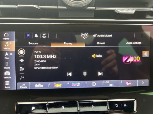 New 2025 Maserati Grecale Modena image 16