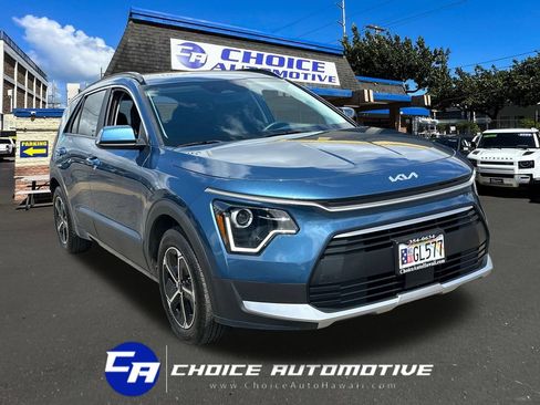 Used 2025 Kia Niro EX FWD image 10