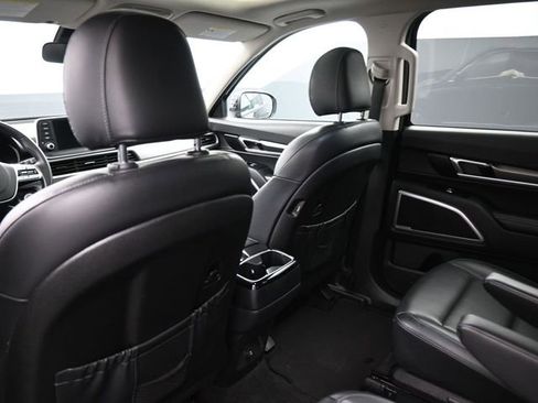Used 2021 Kia Telluride S image 2