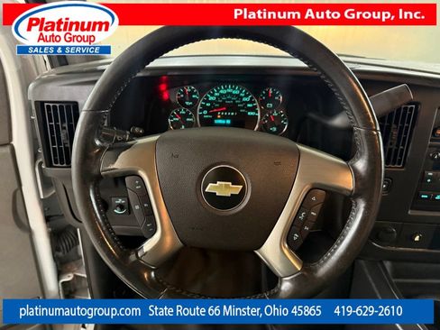 Used 2018 Chevrolet Express 3500 Extended w/ Driver Convenience Package RWD image 15