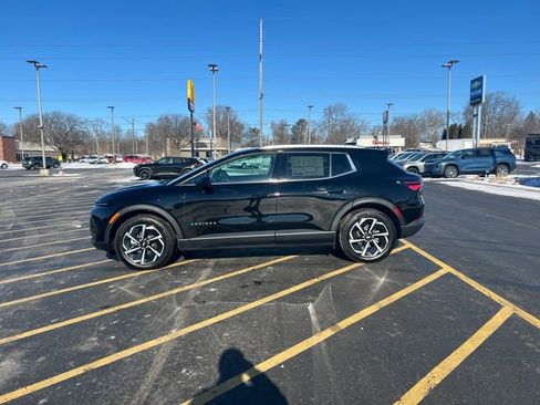 New 2026 Chevrolet Equinox EV LT w/ LPO, All-Weather Mat Package image 2