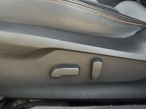 Used 2019 Subaru Crosstrek 2.0i Limited w/ Moonroof Package w/Navigation AWD/4WD image 27