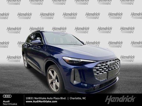 Used 2025 Audi Q5 Premium Plus w/ Premium Plus AWD/4WD image 1