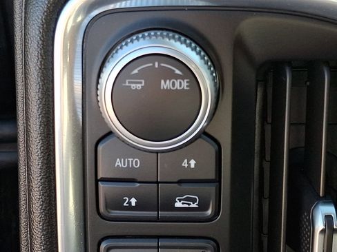 Used 2020 GMC Sierra 1500 SLT w/ SLT Premium Package image 24