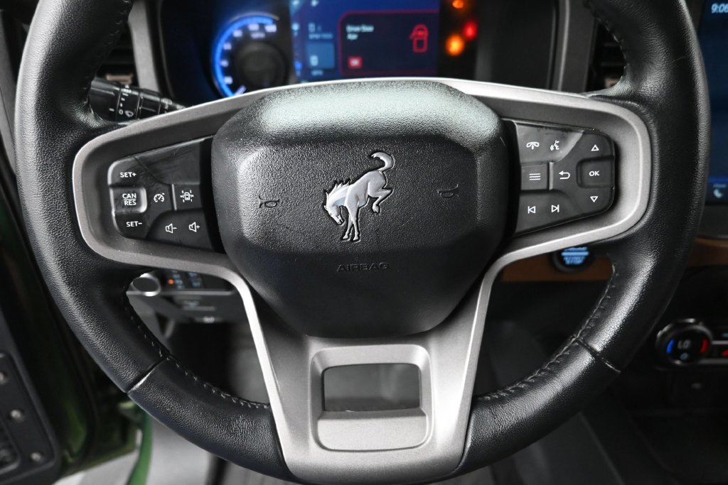 Used 2024 Ford Bronco Outer Banks AWD/4WD image 17