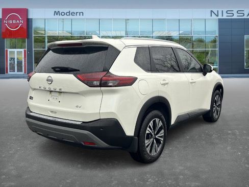 Certified 2023 Nissan Rogue SV w/ SV Premium B Package image 5