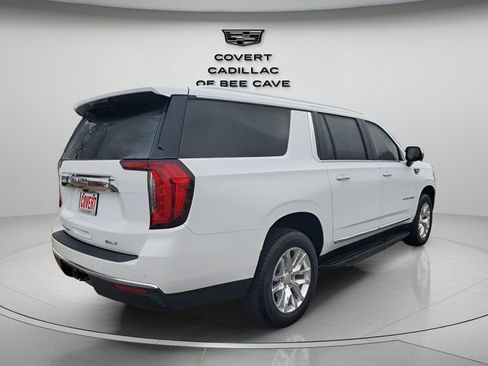 Used 2024 GMC Yukon XL SLT w/ SLT Luxury Package image 9