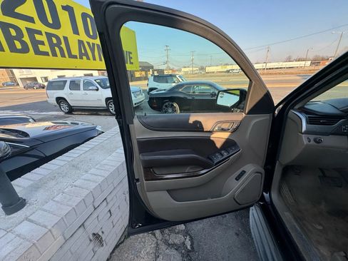 Used 2015 Chevrolet Tahoe LT RWD image 11