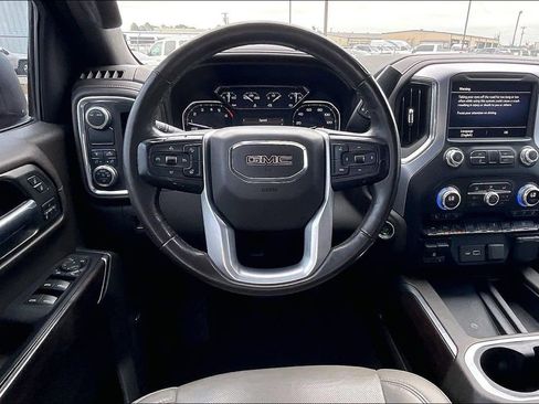 Used 2020 GMC Sierra 1500 SLT RWD image 8