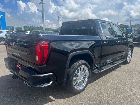 Used 2024 GMC Sierra 1500 Denali w/ Technology Package AWD/4WD image 6