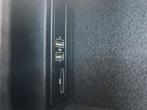 Used 2021 Mercedes-Benz C 63 AMG S image 37