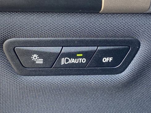 Used 2025 BMW iX xDrive50 image 30