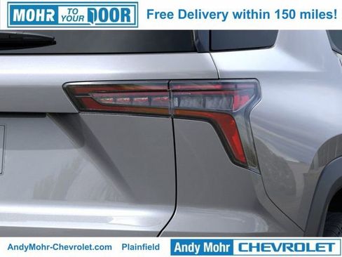 New 2026 Chevrolet Equinox LT w/ Convenience Package II FWD image 11