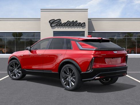 New 2027 Cadillac Lyriq Signature Sport w/ Nappa Leather Package AWD/4WD image 3