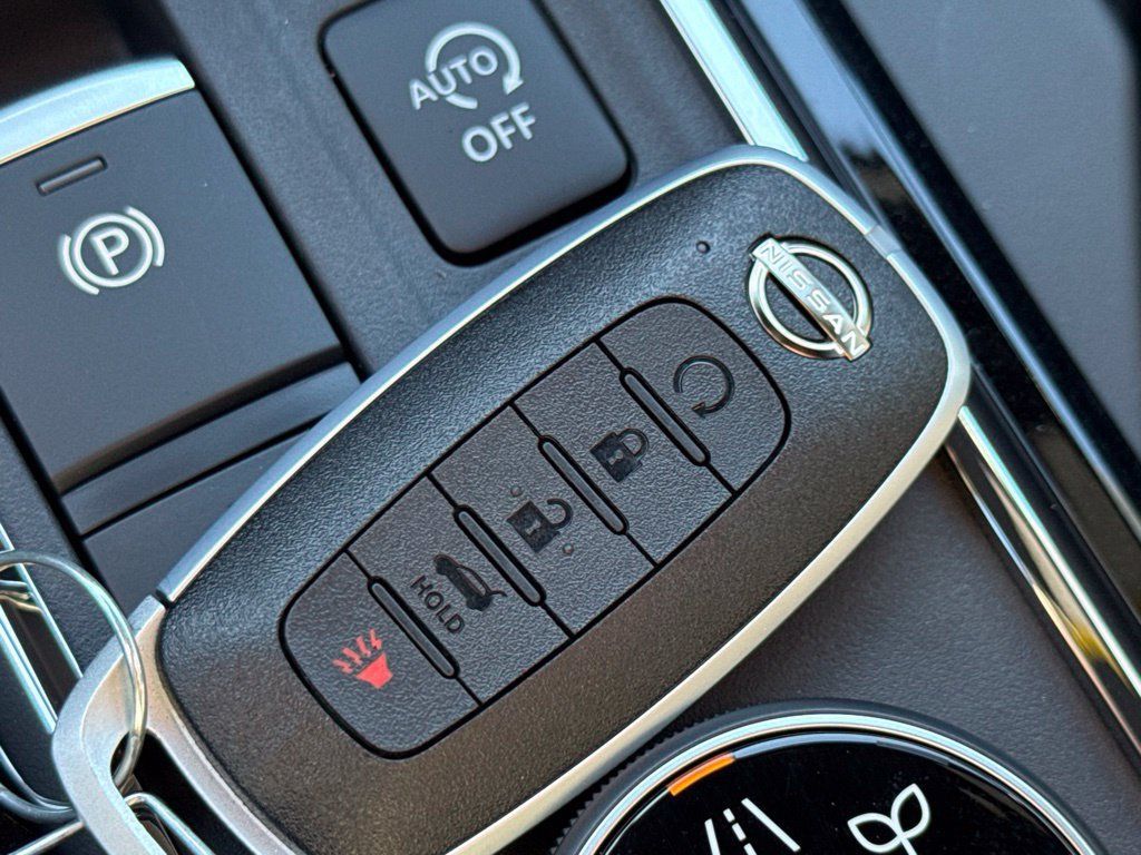 New 2026 Nissan Pathfinder Rock Creek AWD/4WD image 25