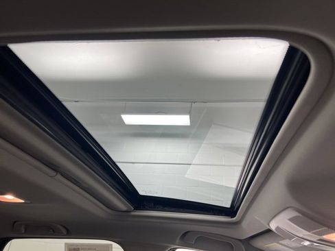 Used 2023 MAZDA CX-5 AWD 2.5 S w/ Preferred Package image 26